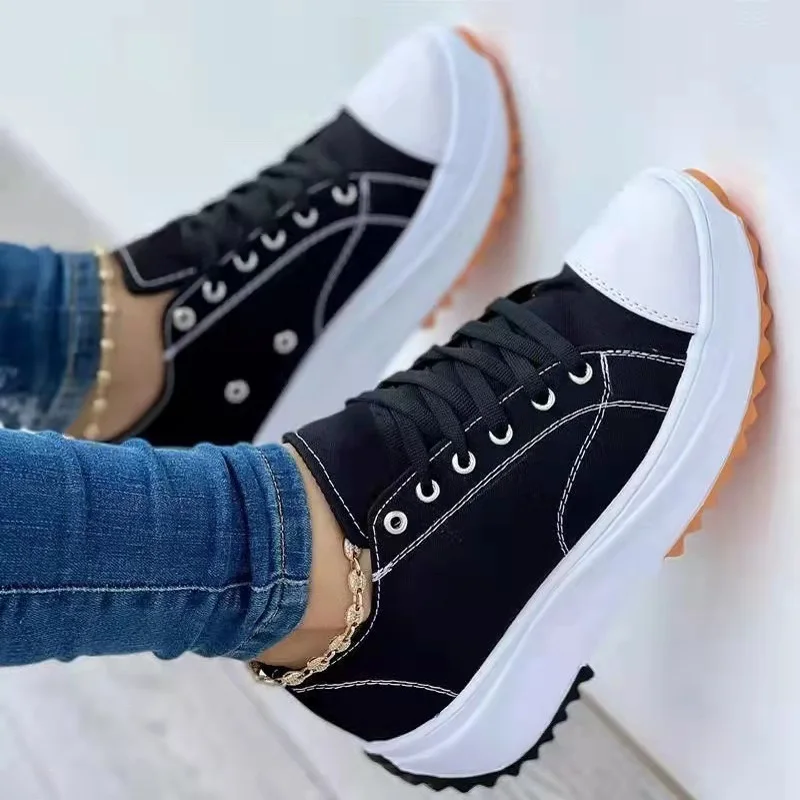 Sneakers Grafiche in Tela da D - Vans Shoes Old Skool recensione e prezzo